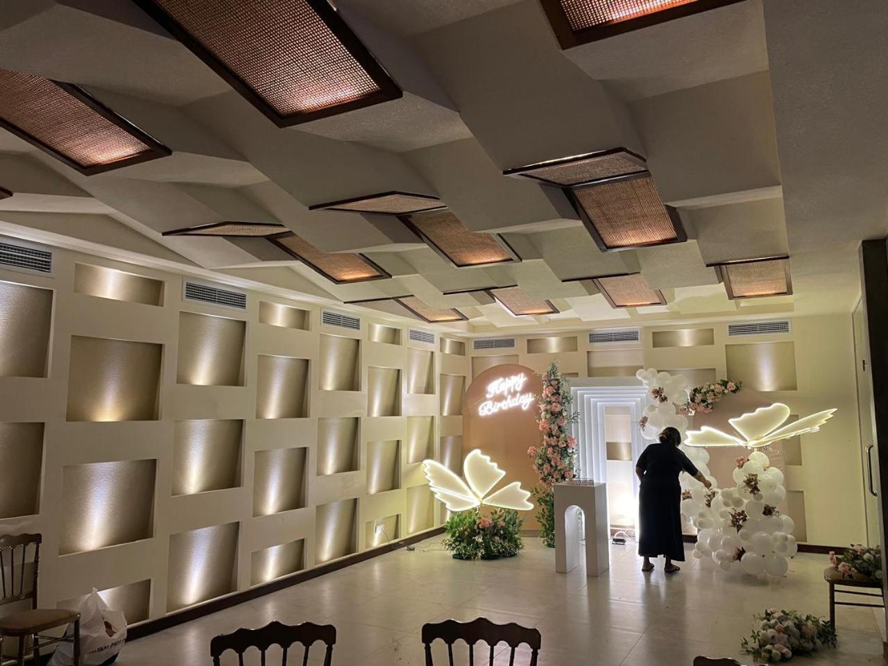 רטנאפורה Hotel Grand Amanee מראה חיצוני תמונה